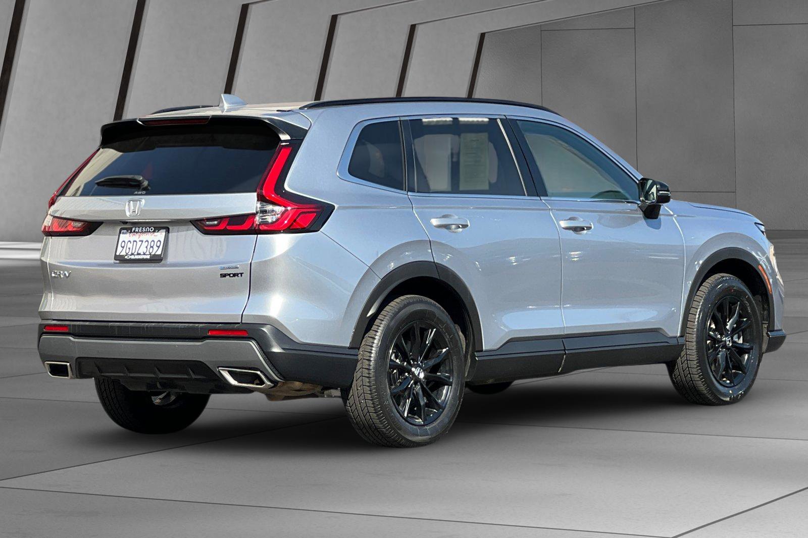 2023 Honda CR-V Hybrid Sport photo 3