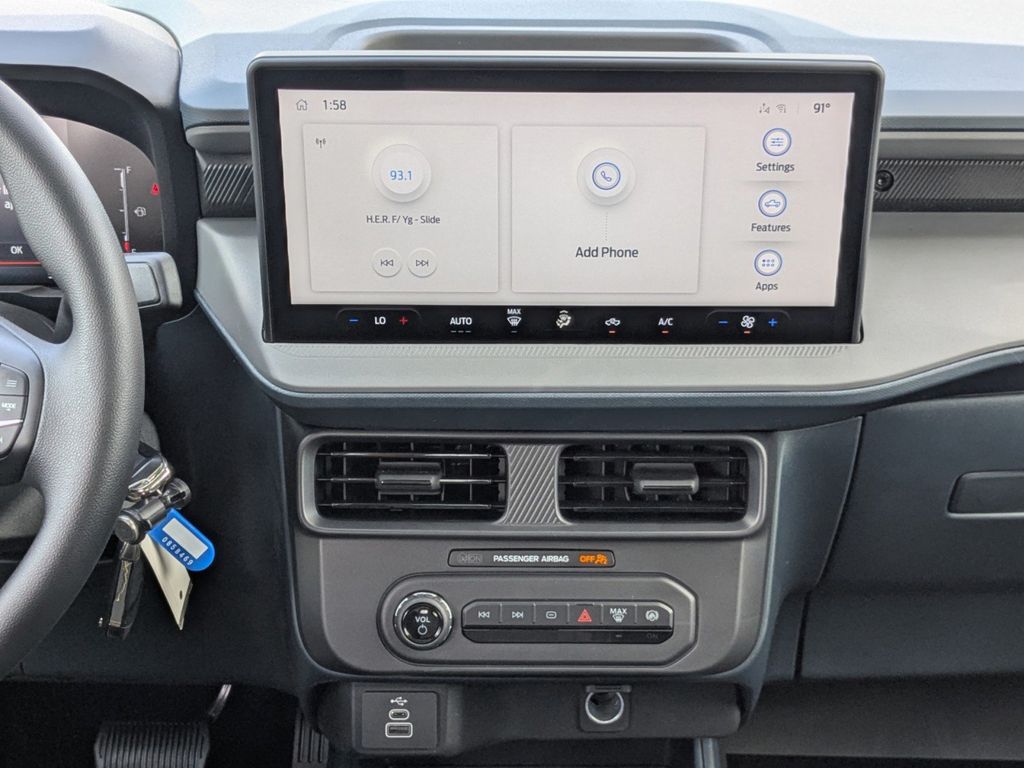 2025 Ford Maverick XL photo 17