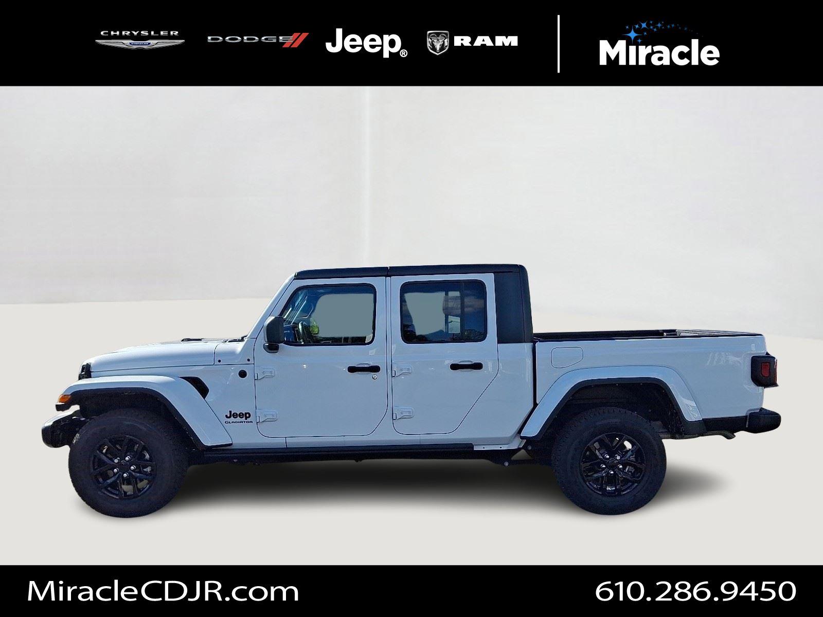 2022 Jeep Gladiator Altitude photo 4