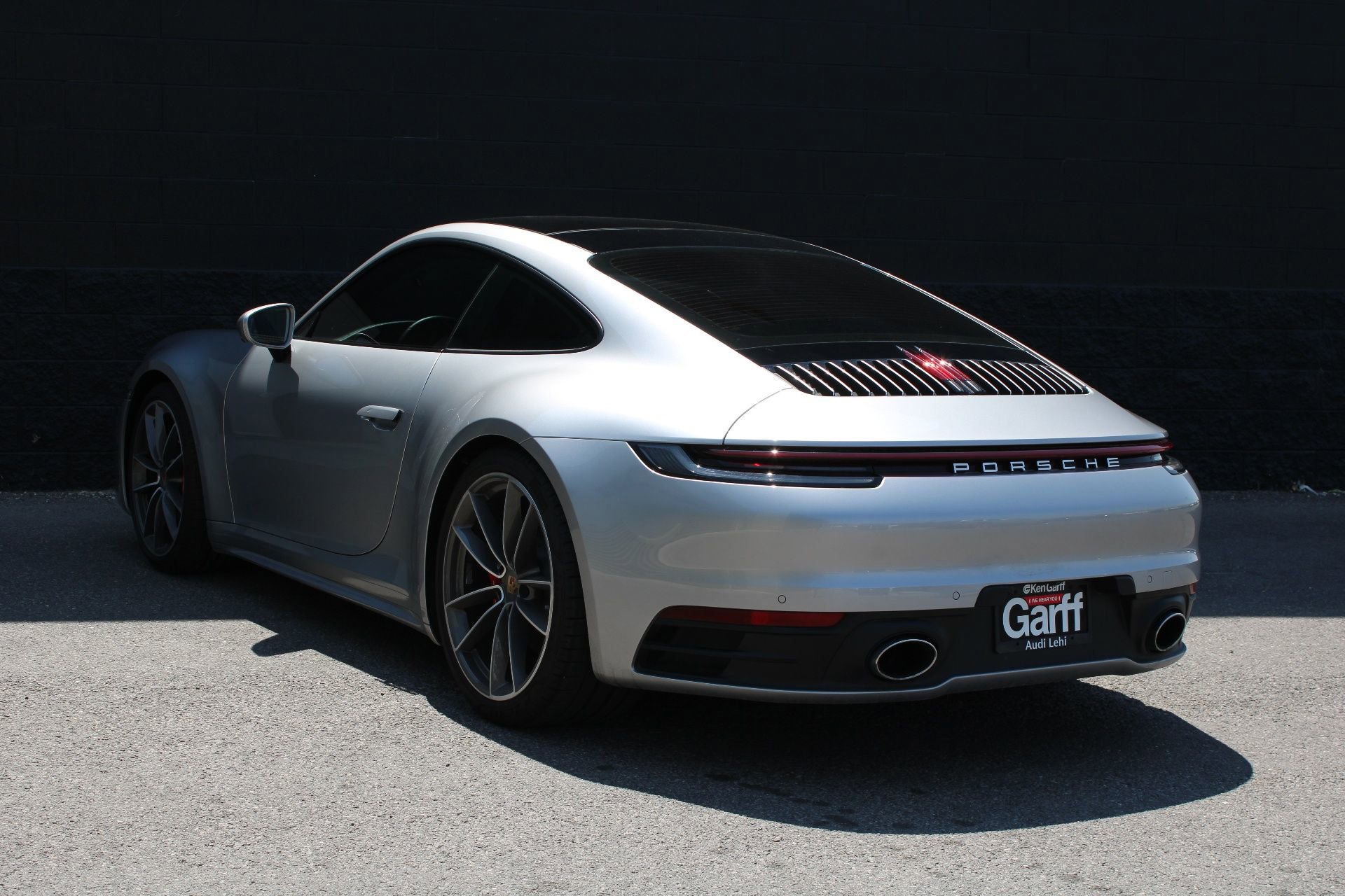2024 Porsche 911 4S photo 3