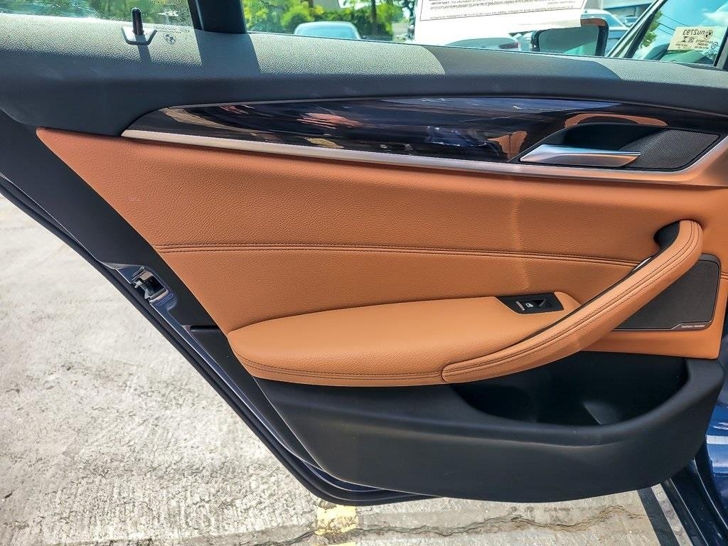 2022 BMW 540I - Image 16
