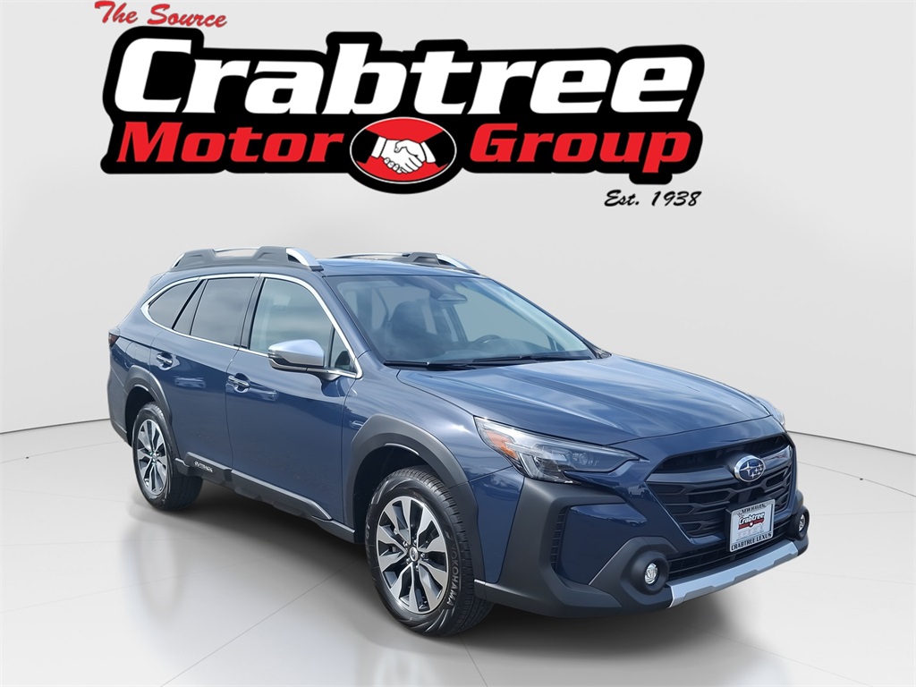 2025 Subaru Outback Touring's photo