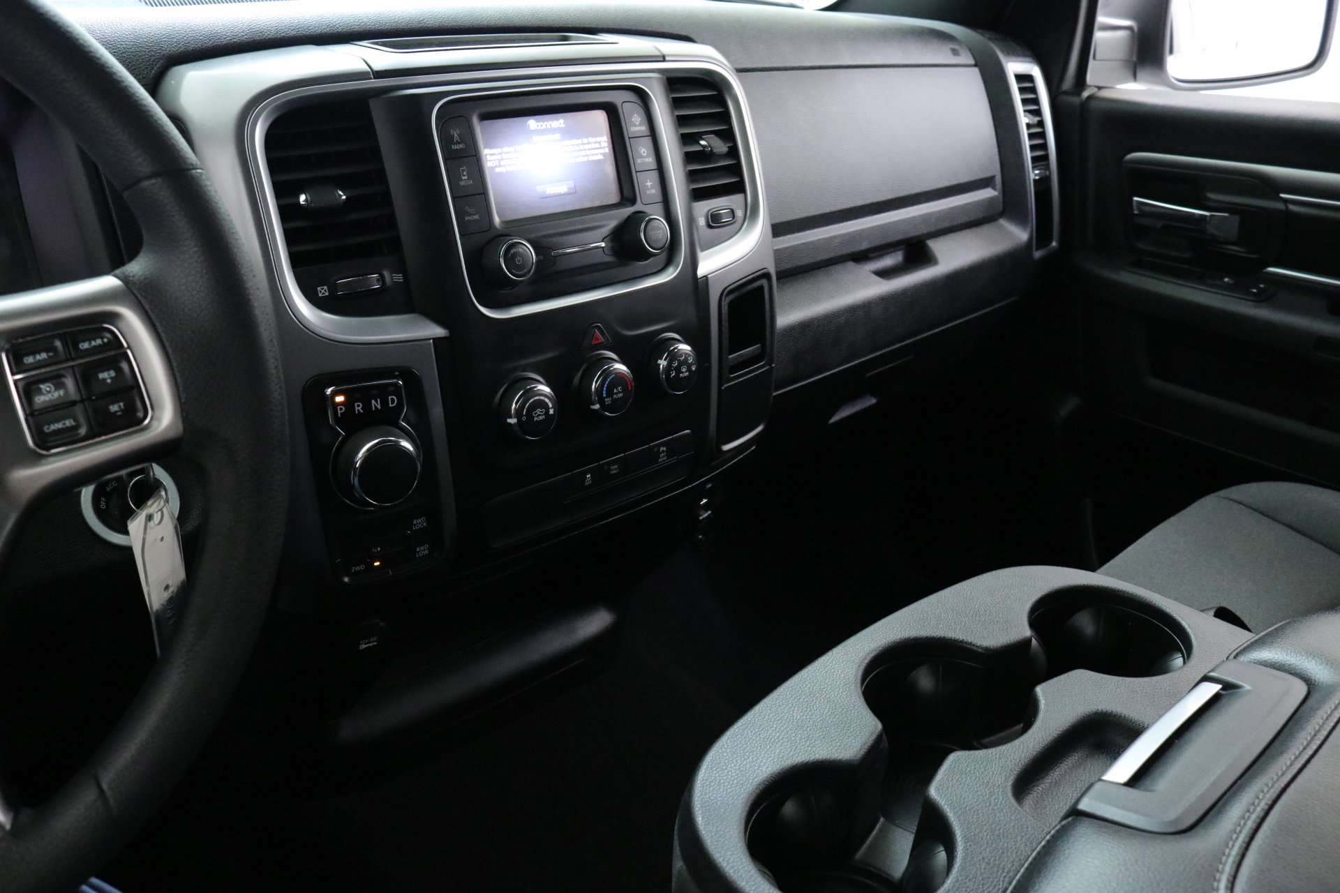 2021 Ram 1500 Classic Warlock photo 15