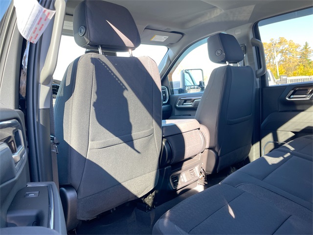 2025 CHEVROLET SILVERADO HD - Image 24