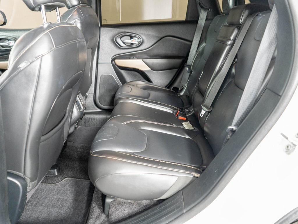 2018 Jeep Cherokee Limited photo 11