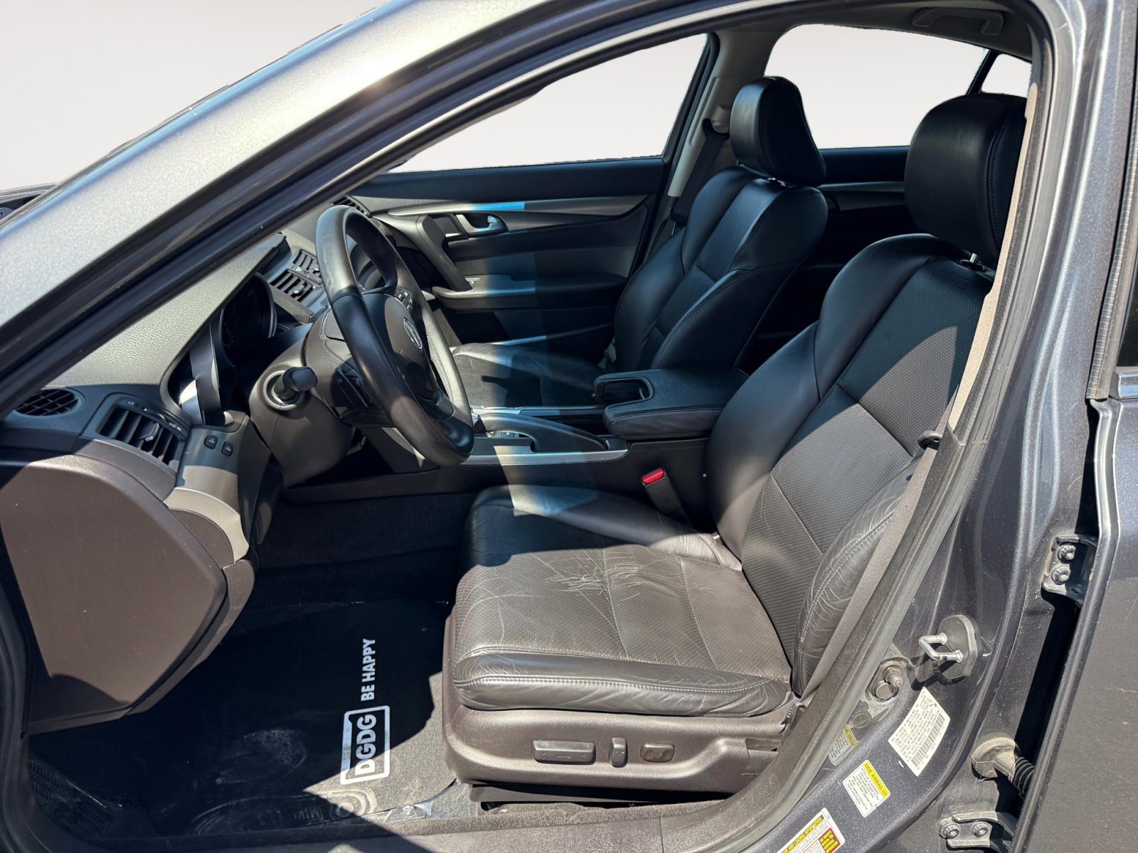 2011 Acura TL Technology photo 10