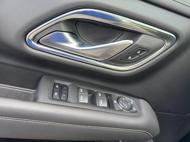 2022 Gmc Yukon SLT photo 10