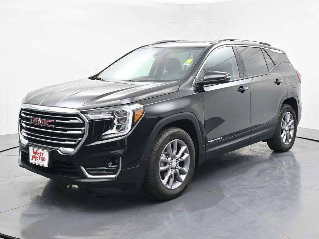 2024 GMC Terrain SLT's photo
