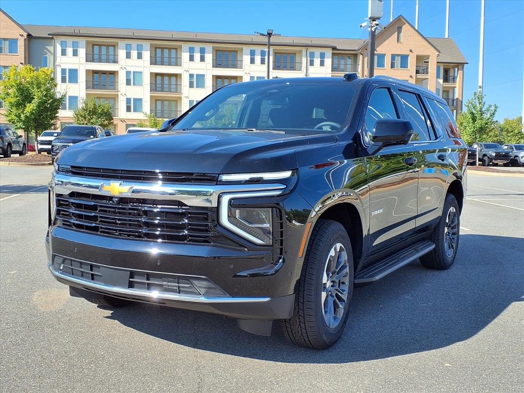 2025 Chevrolet Tahoe LS photo 2