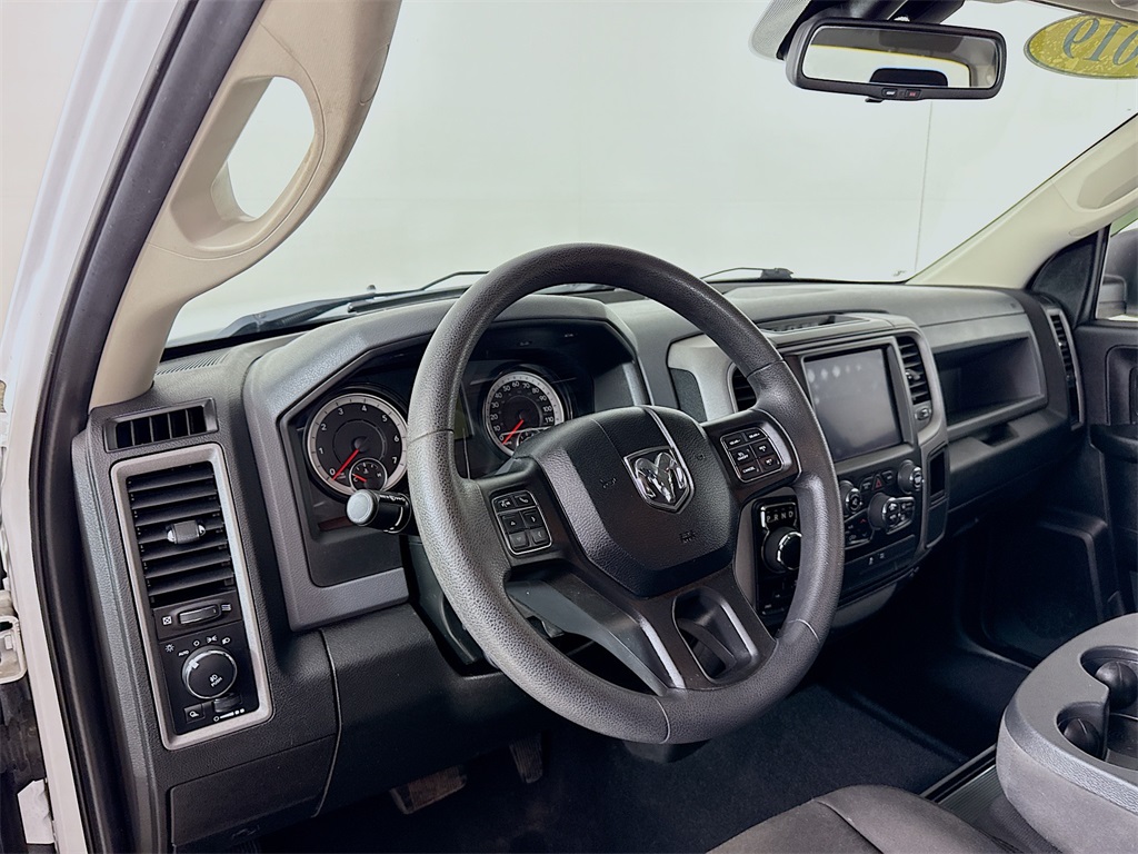 2019 Ram 1500 Classic Tradesman photo 9