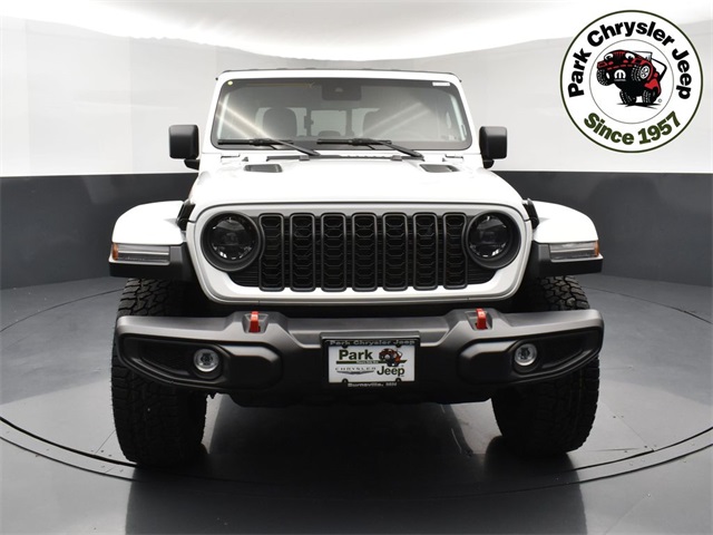 2025 Jeep Gladiator Rubicon photo 2