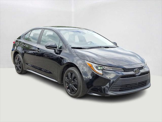 2024 Toyota Corolla LE photo 2