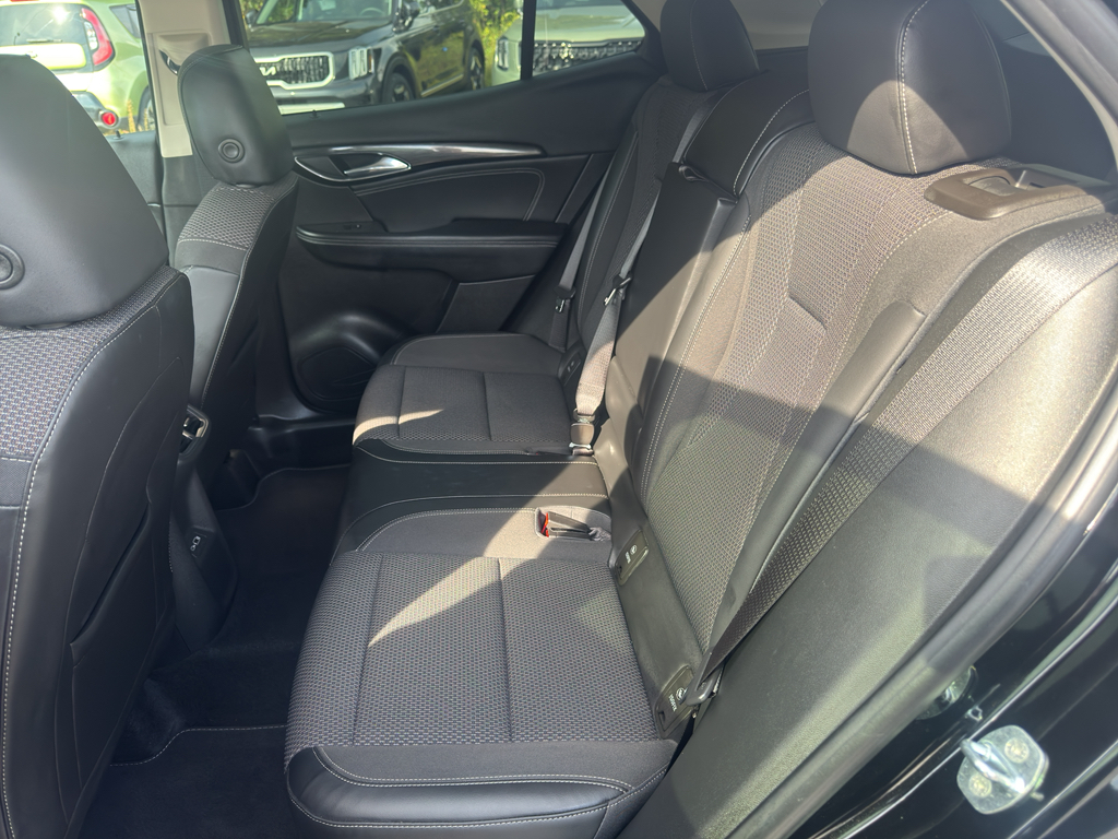 2023 Buick Envision Preferred photo 11