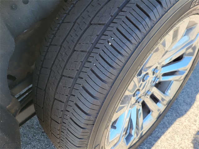 2020 Chevrolet Tahoe LS photo 11