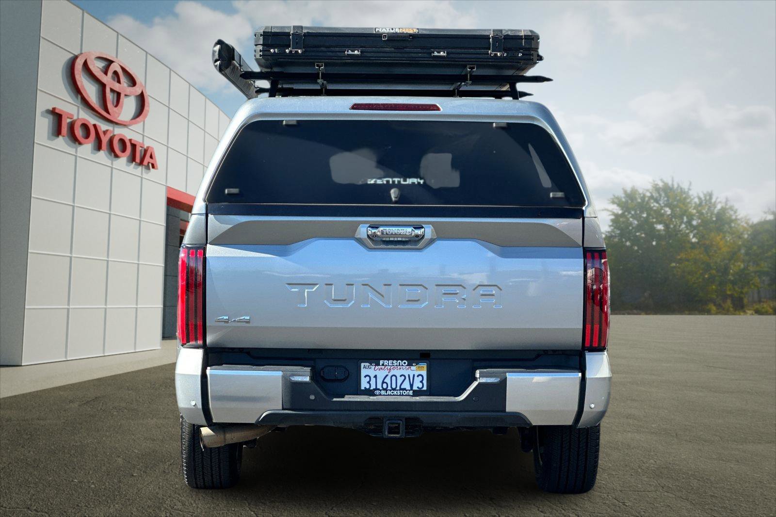 2023 Toyota Tundra Limited photo 4