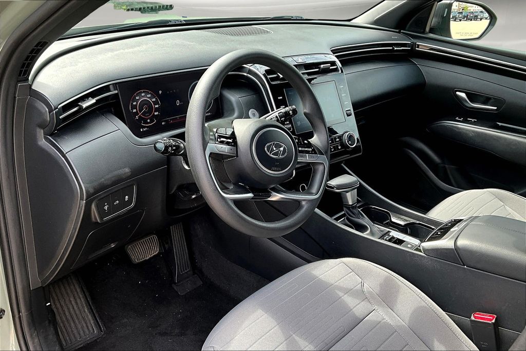 2023 Hyundai Santa Cruz SEL photo 16