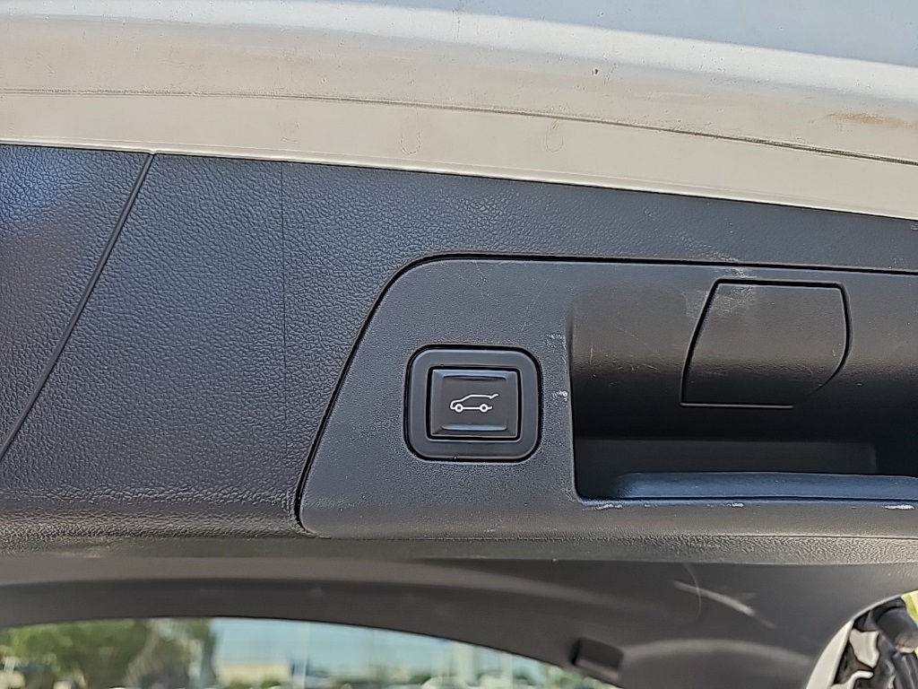 2023 Buick Envision Essence photo 20