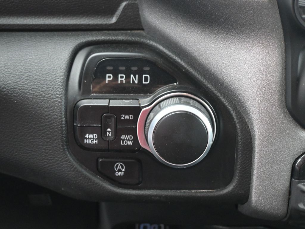 2024 Ram 1500 Tradesman photo 29