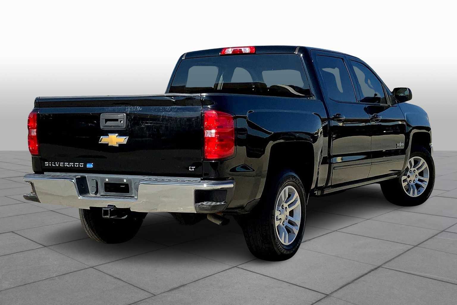 2018 Chevrolet Silverado 1500 LT photo 9