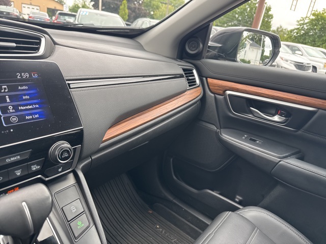 2022 Honda CR-V Touring photo 26