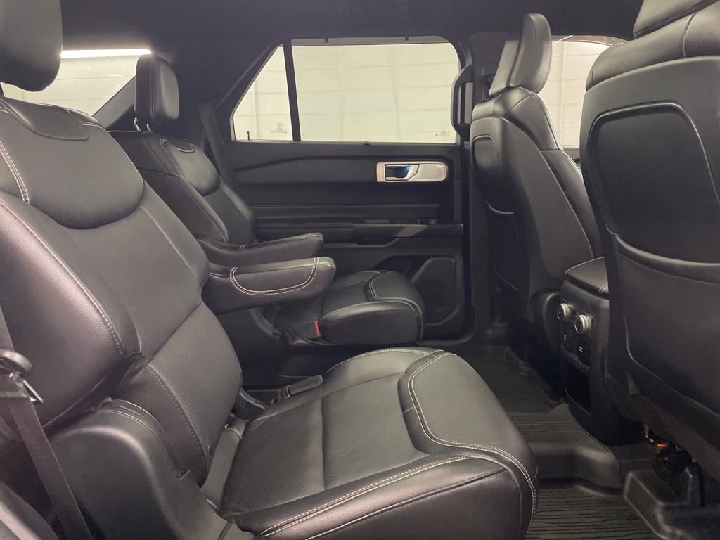 2020 Ford Explorer ST photo 23