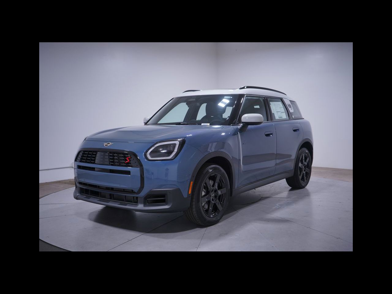 2026 MINI Countryman S's photo