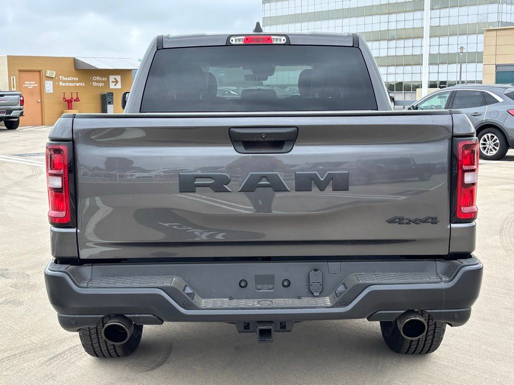 2026 Ram 1500 Tradesman photo 5