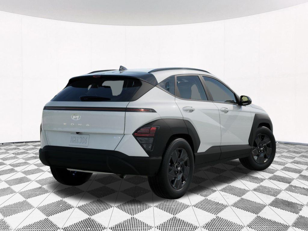 2026 Hyundai Kona SEL photo 3