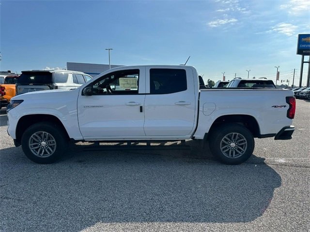 2026 Chevrolet Colorado LT photo 2