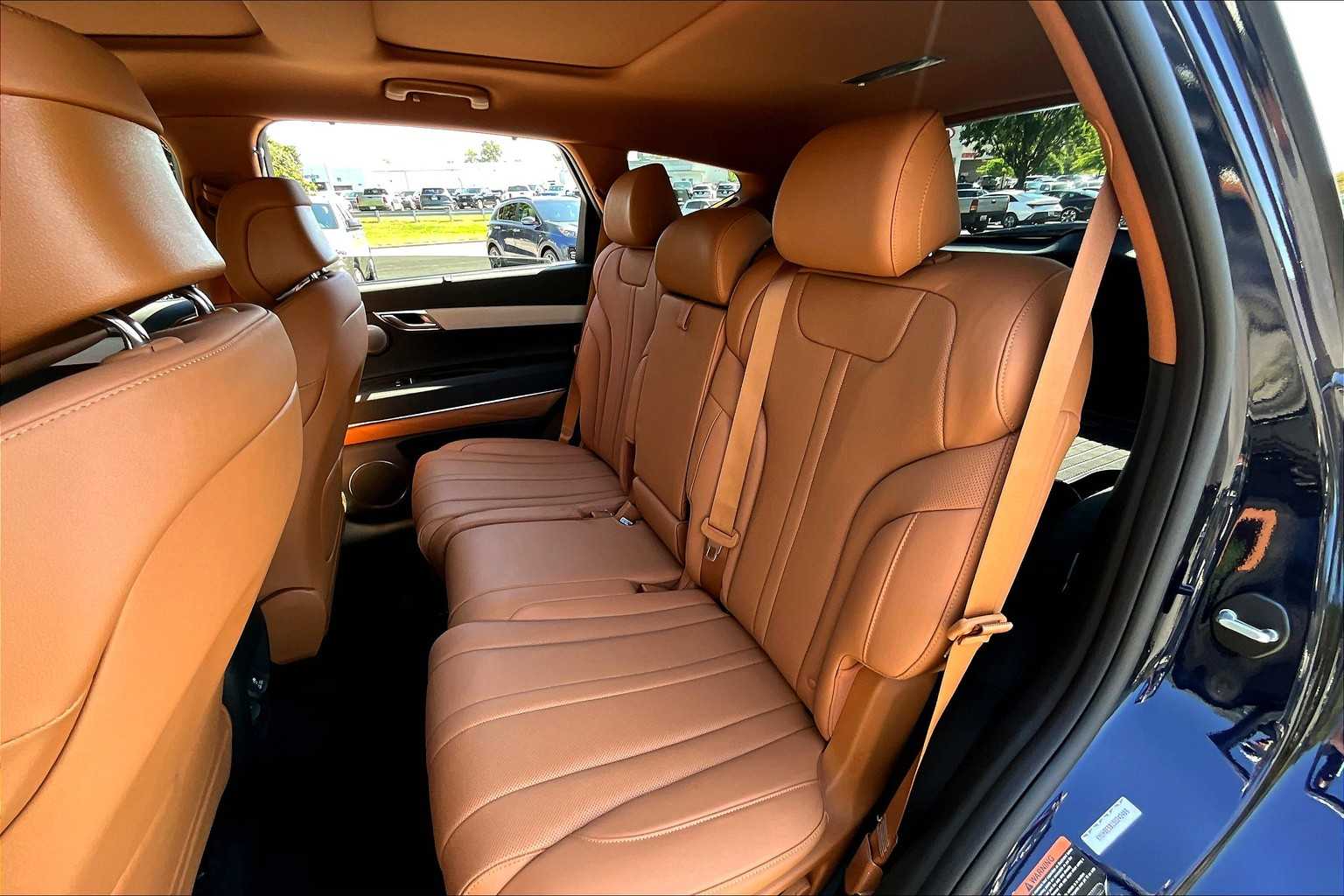 2025 Genesis GV80 Advanced photo 18