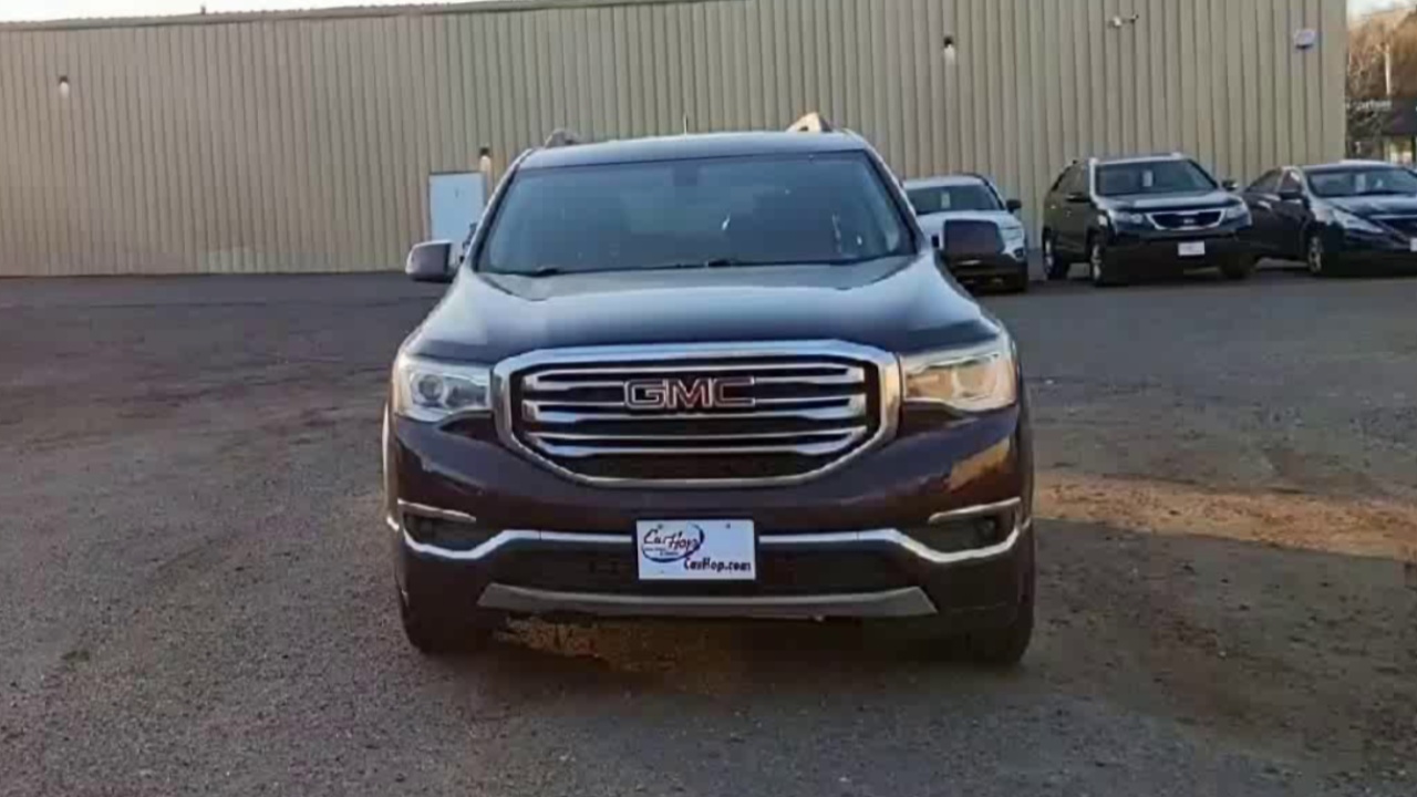 2017 Gmc Acadia SLT photo 2