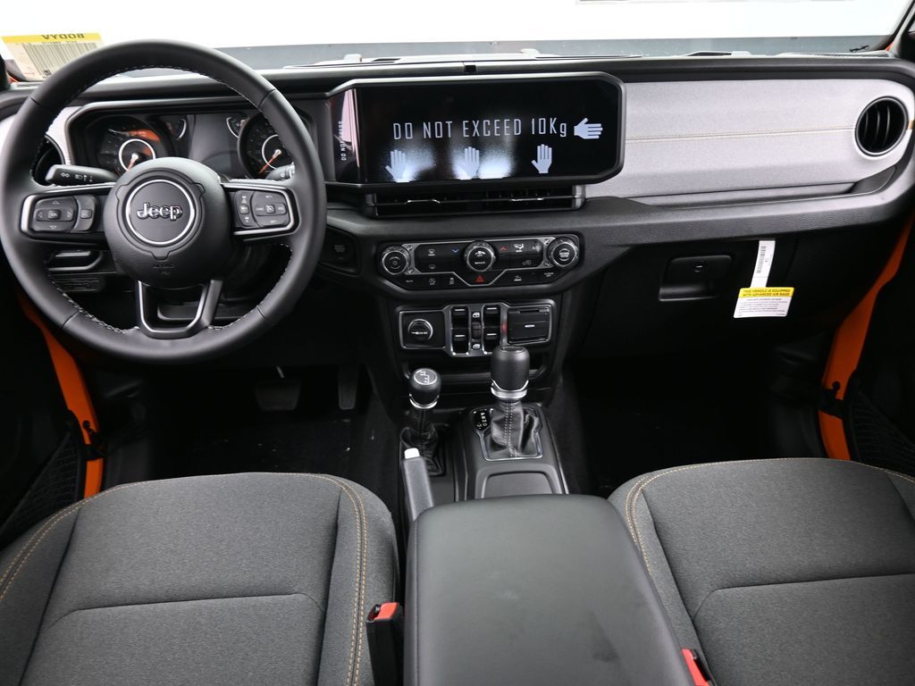 2025 Jeep Gladiator Sport S photo 26