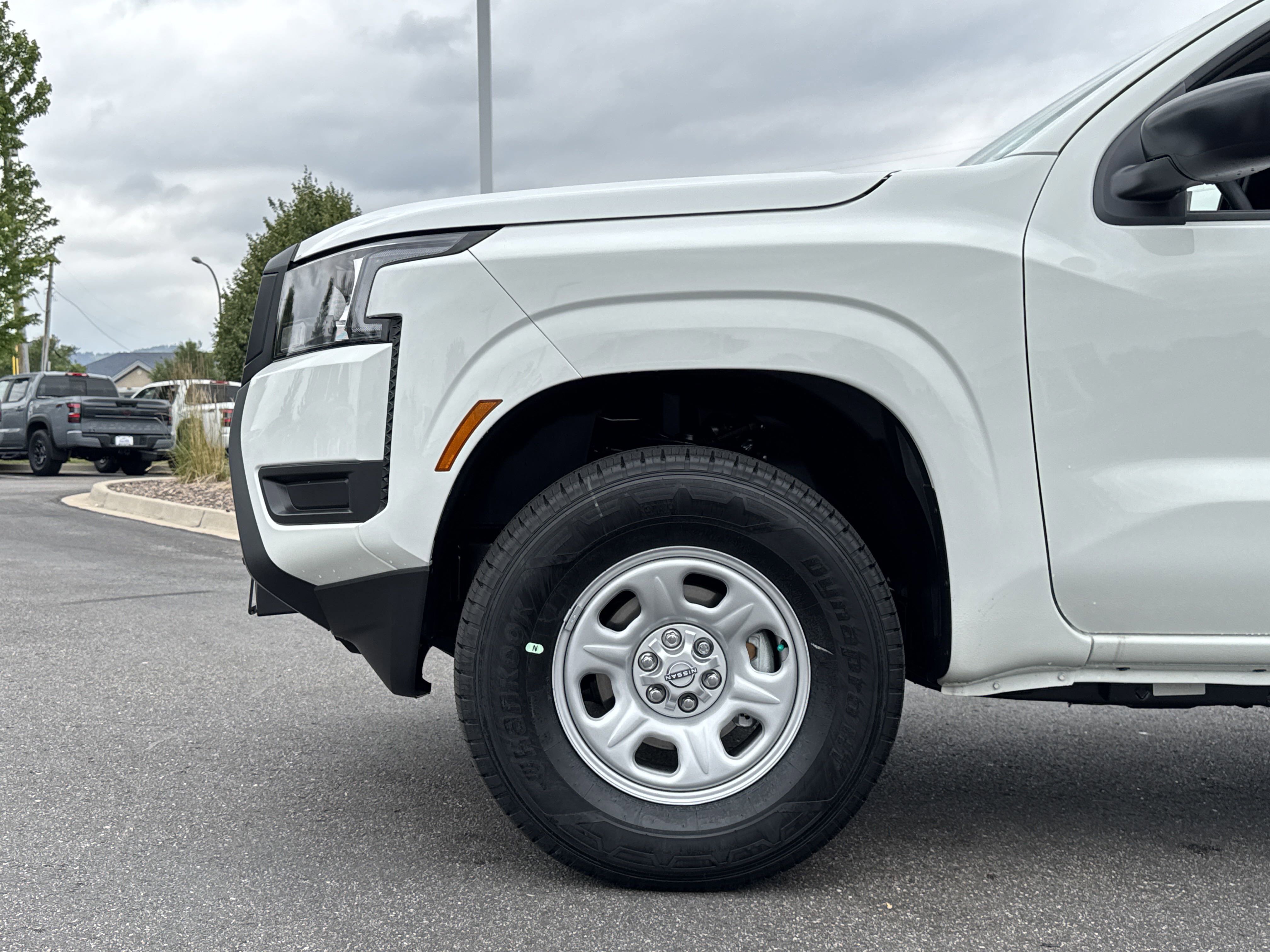 2025 Nissan Frontier S photo 7