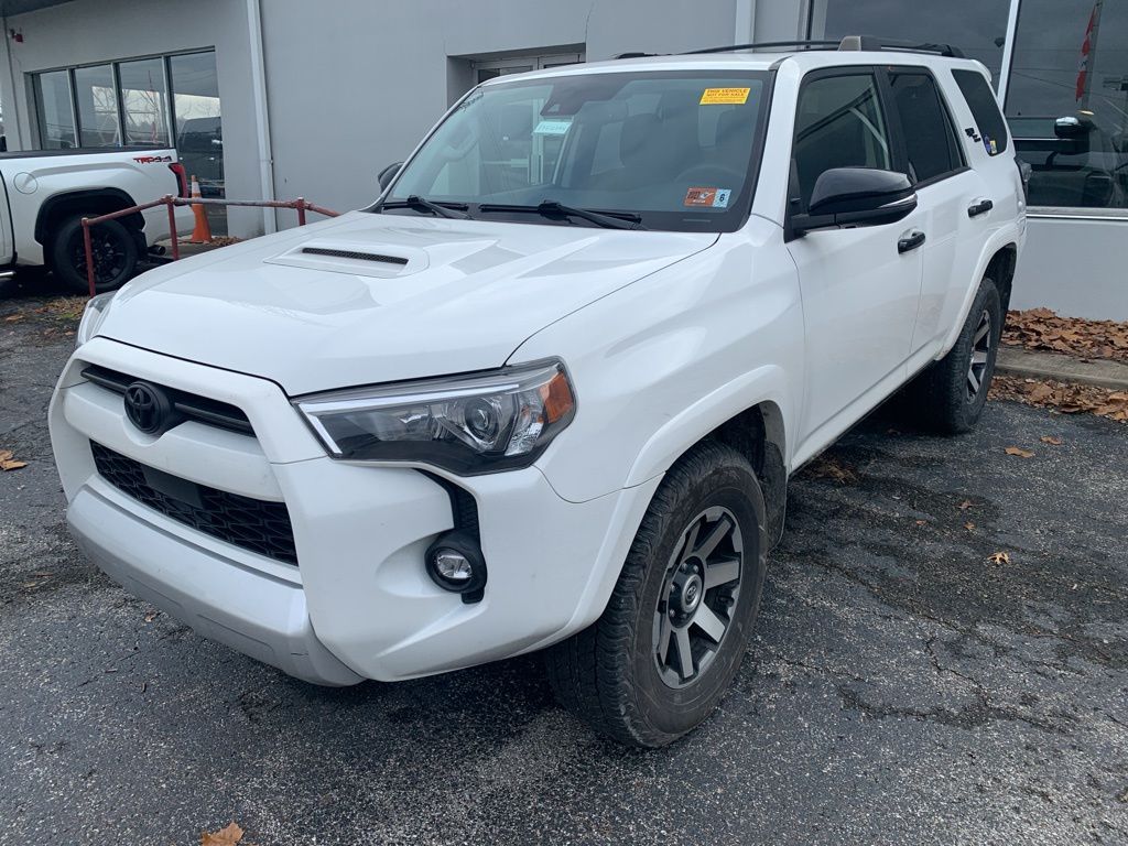 2021 Toyota 4Runner TRD Off-Road Premium's photo
