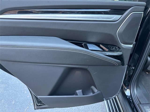 2025 Cadillac Escalade Sport photo 12