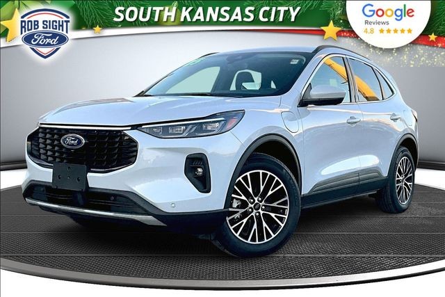 2025 Ford Escape PHEV's photo