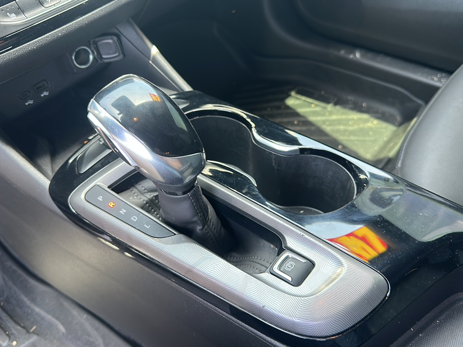 2024 Buick Envista Sport Touring photo 16