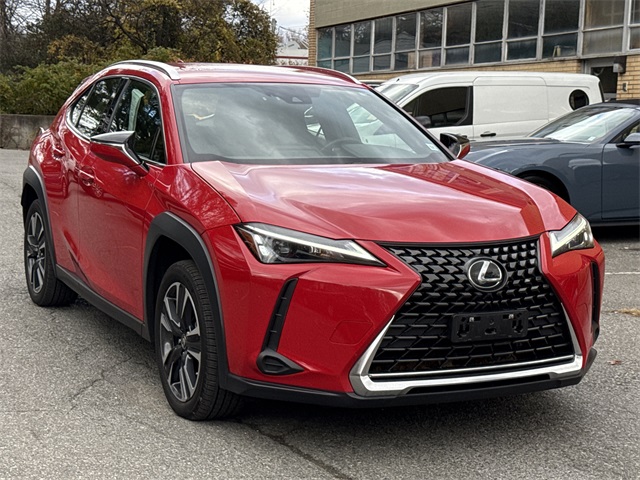 2023 Lexus UX Hybrid 250h's photo