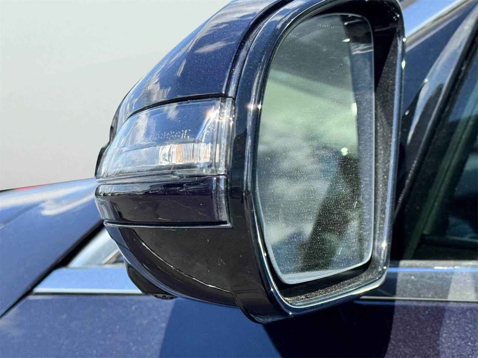 2021 Mercedes Benz E 350 photo 10