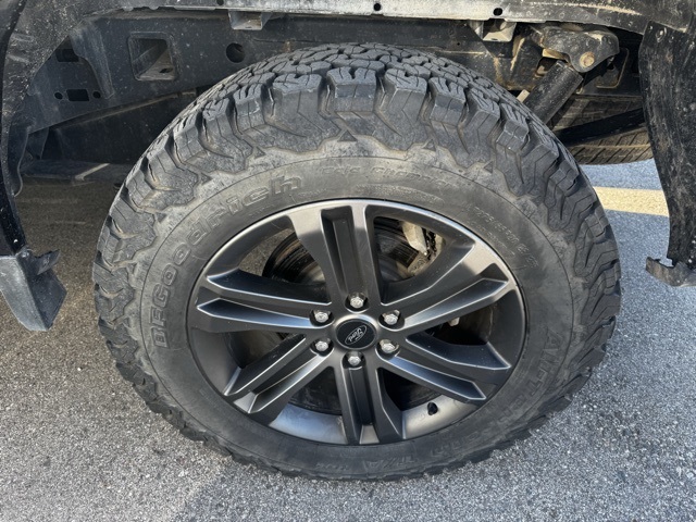 2022 Ford F-150 XLT photo 15
