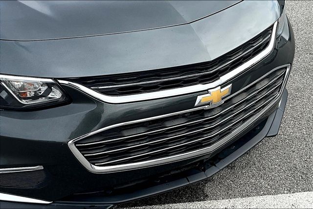 2017 Chevrolet Malibu LS photo 20