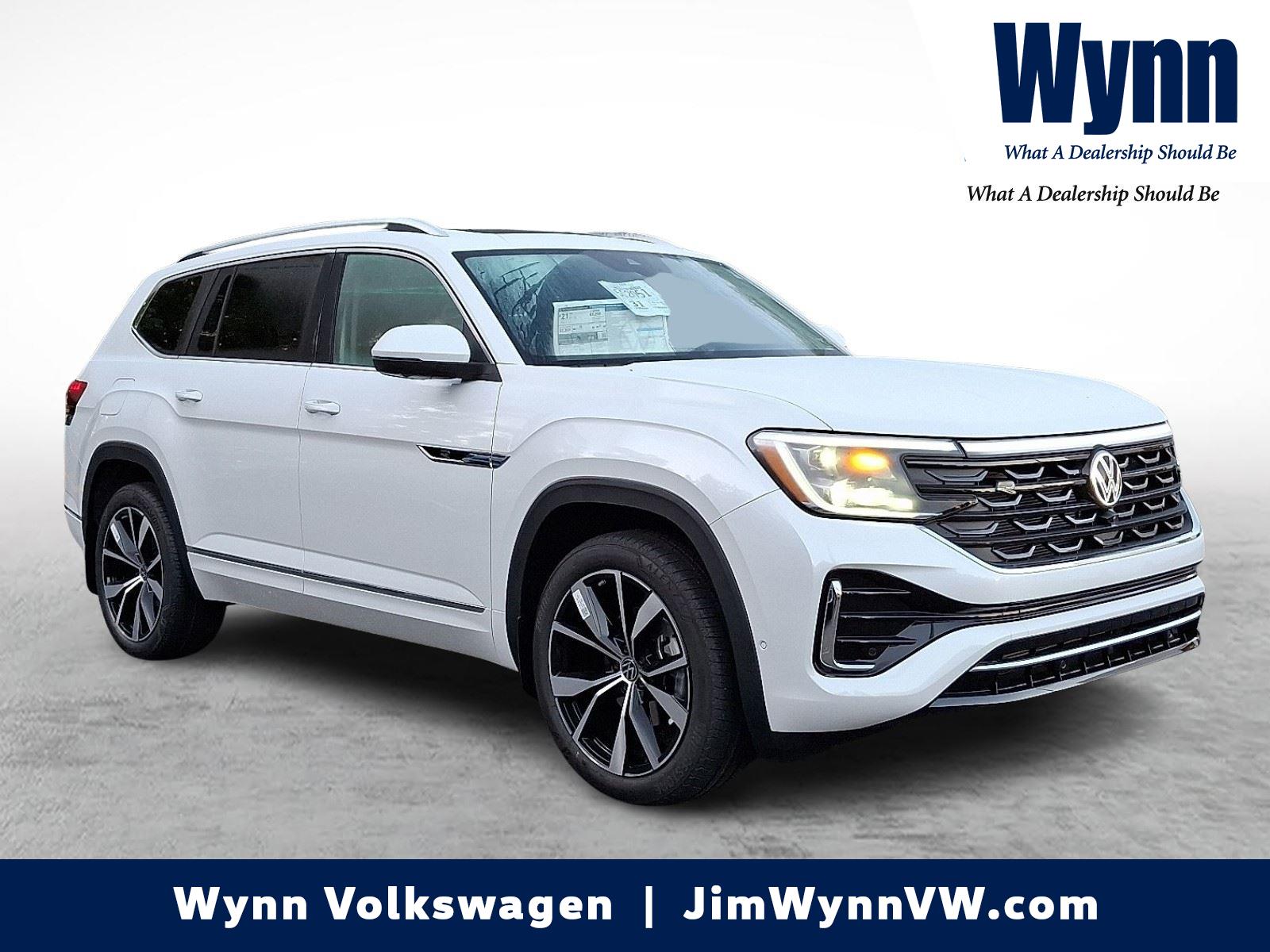 2026 Volkswagen Atlas SEL Premium R-Line's photo