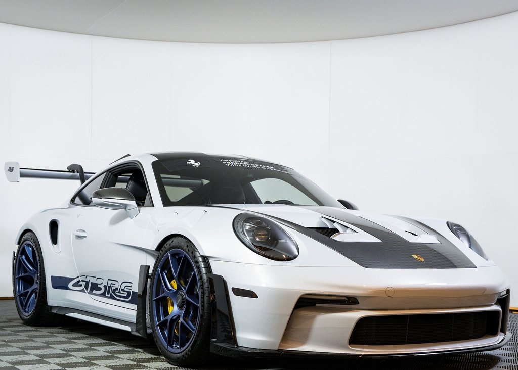 2025 Porsche 911 GT3 RS photo 3