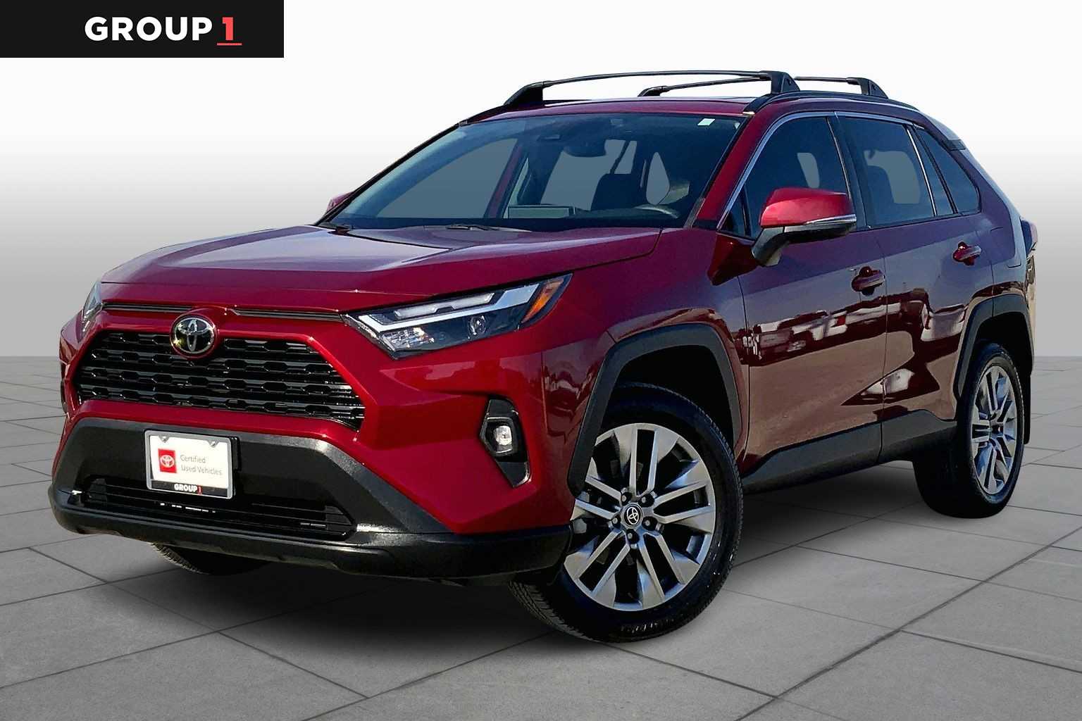 2023 Toyota RAV4 XLE Premium's photo