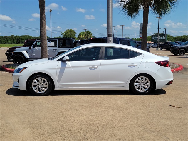 2020 Hyundai Elantra SE photo 4