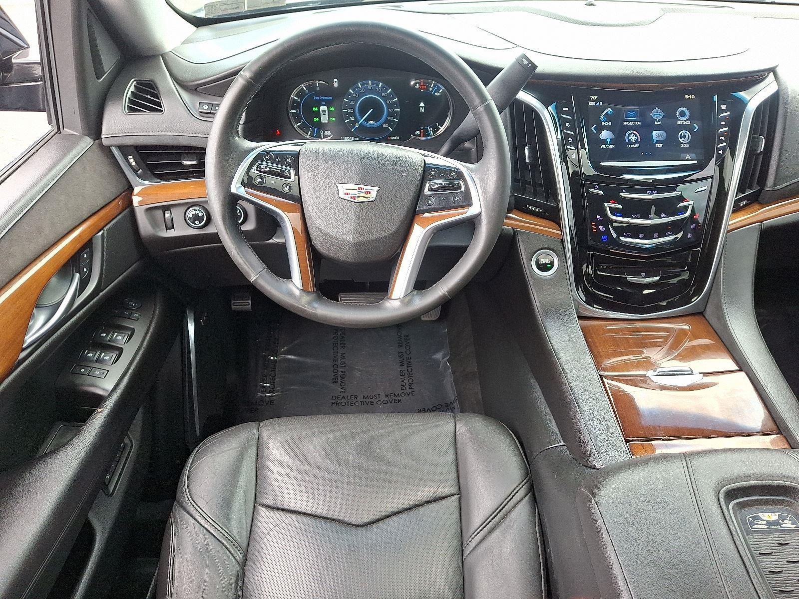 2017 Cadillac Escalade Luxury photo 11