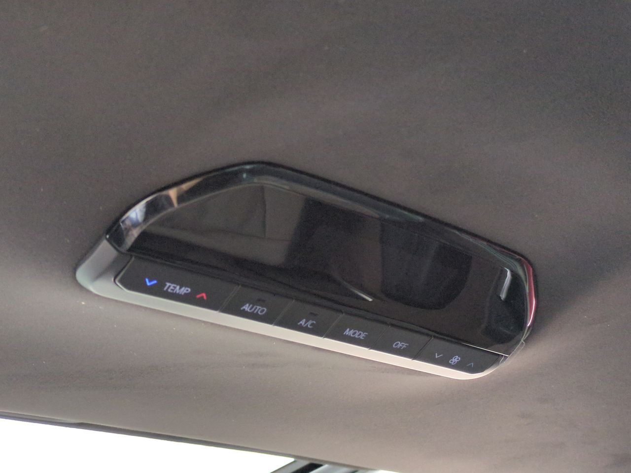 2026 Kia EV9 GT-Line photo 21
