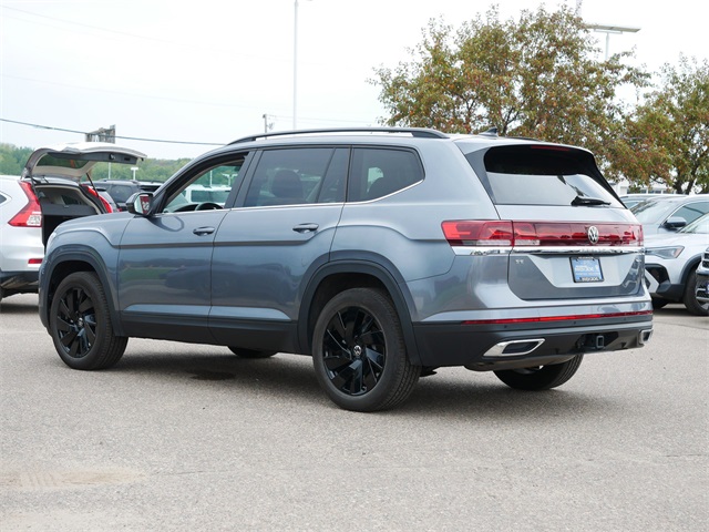 2025 Volkswagen Atlas SE Technology photo 4