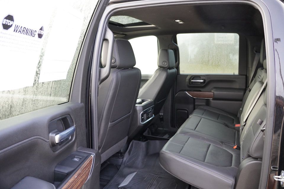 2022 Chevrolet Silverado 3500HD High Country Z71 photo 16