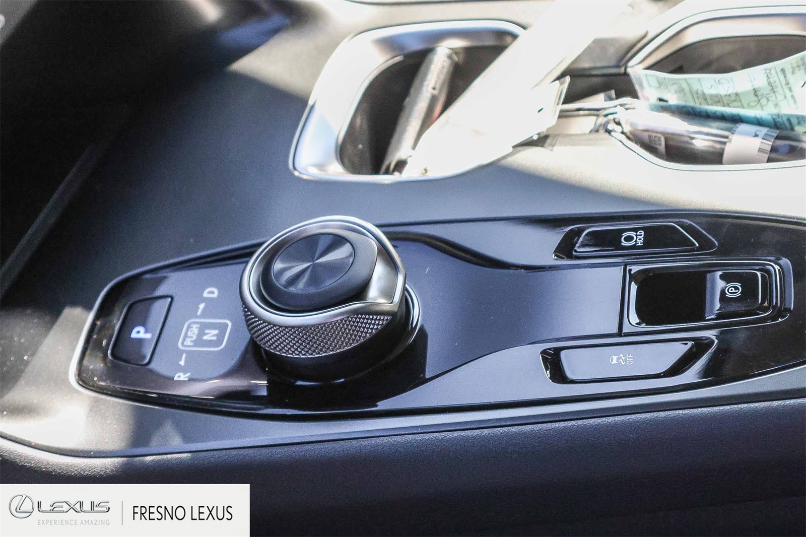 2025 Lexus RZ 450e photo 20